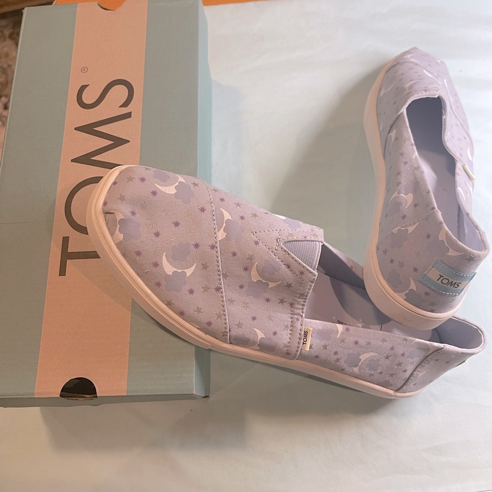 NWB TOMS Women's 11 Alpargata Cupsole Sneaker Artic Ice Foil Starry Sky Print.